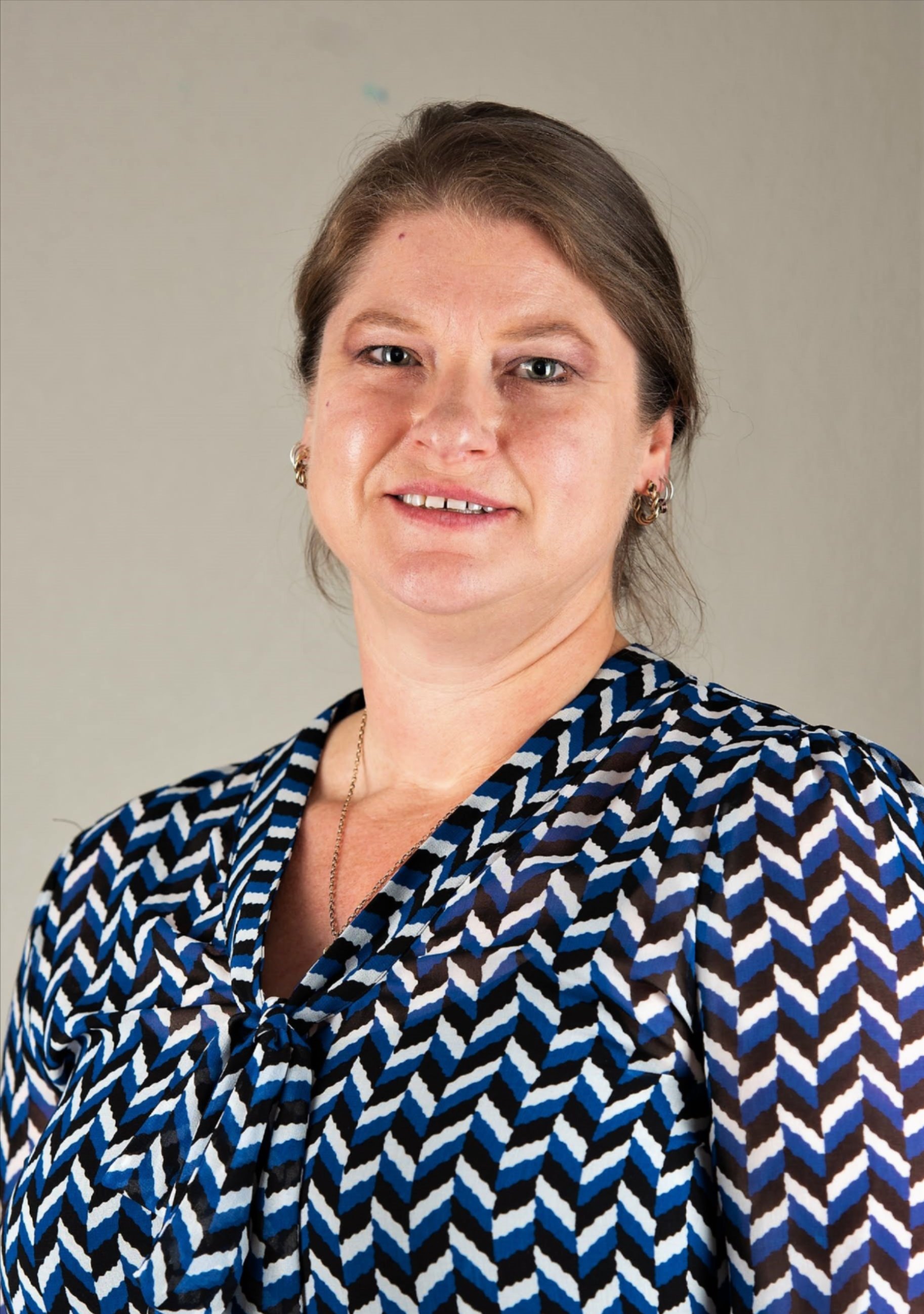 Lisa Ruthven